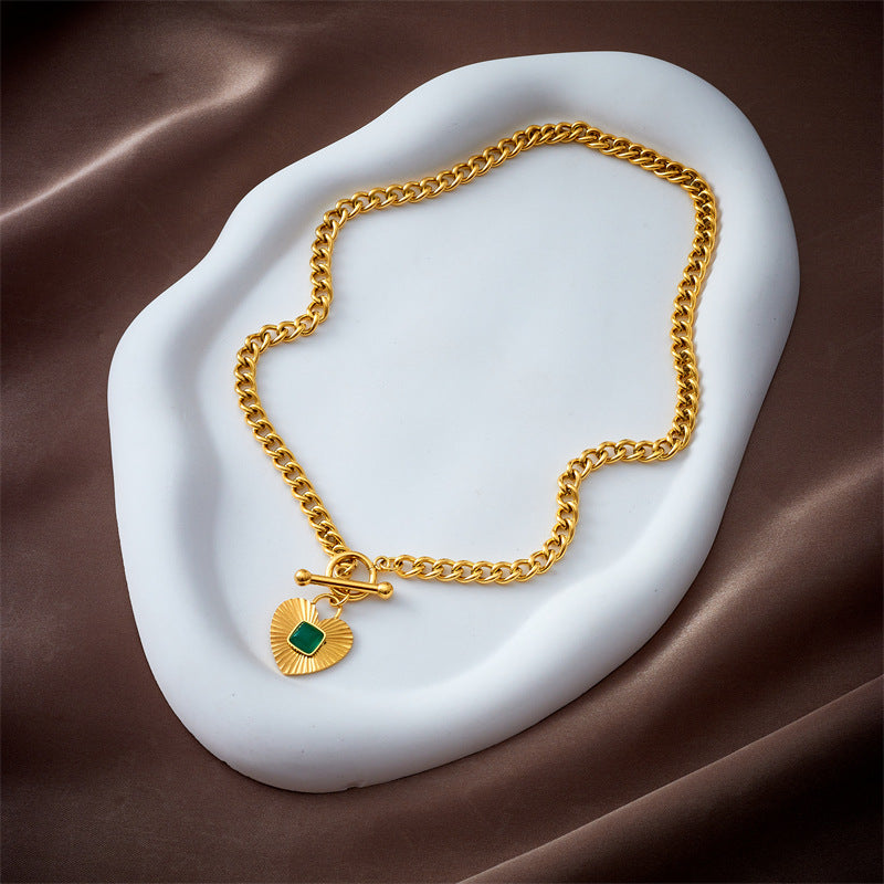 Vintage Heart-Shaped Titanium Steel Pendant Necklace with Green Inlay and Plated Finish for Women
