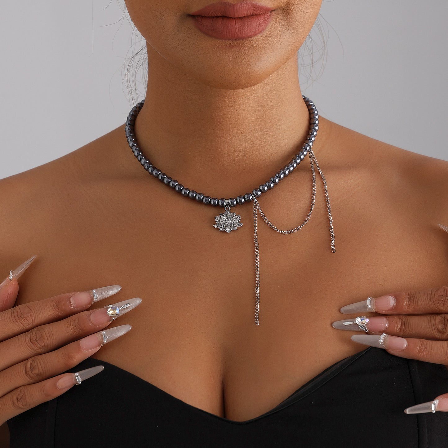 Sweet Streetwear Floral Geometric Rhinestone Inlay Spray Painted Plated Alloy Necklace for Women