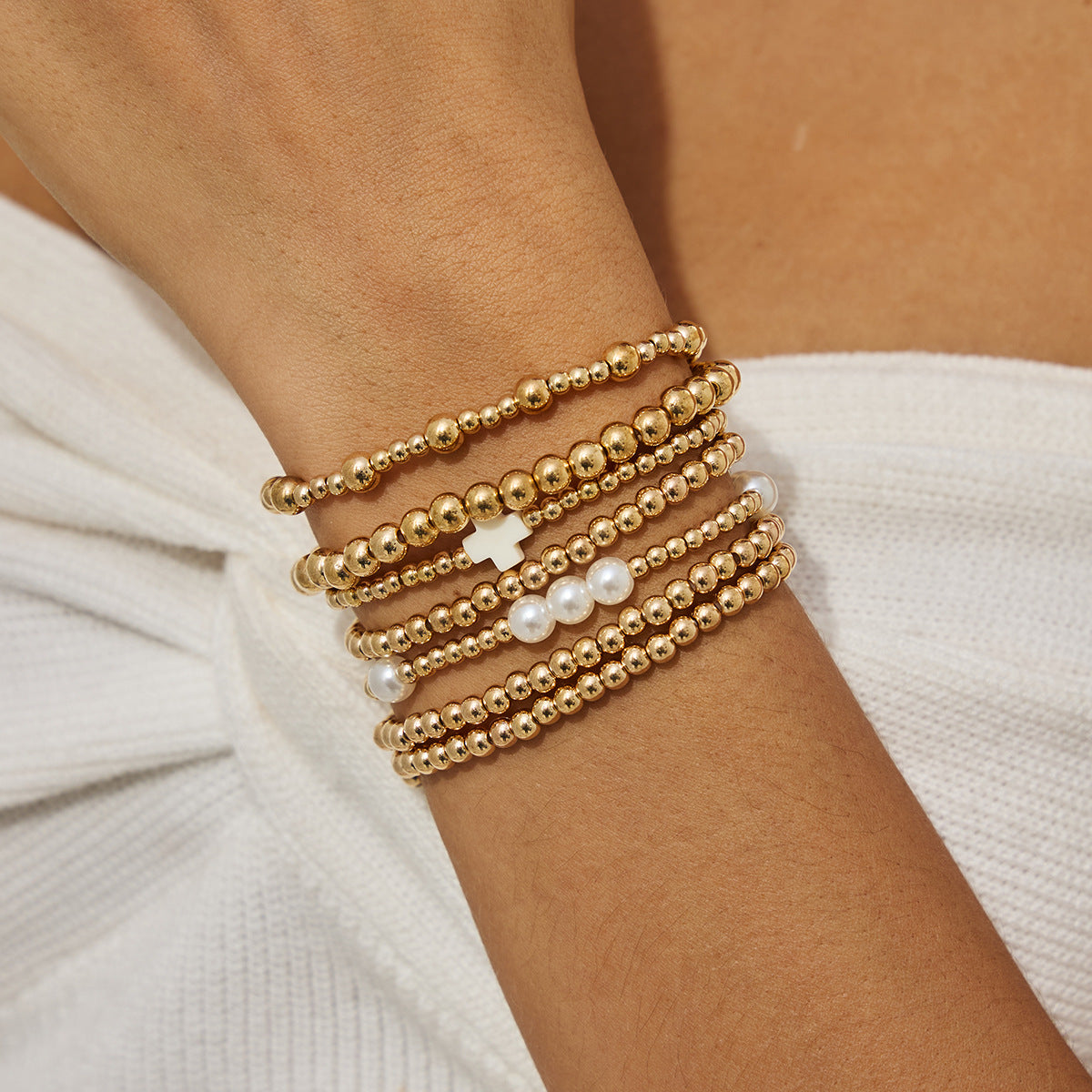 Minimalist Plated Acrylic Cross Charm Bracelet for Women