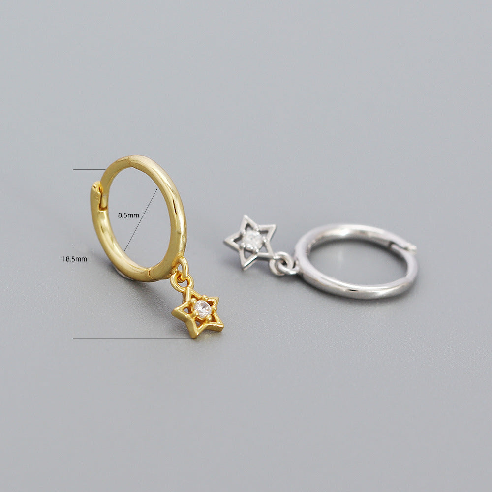 Orecchini a perno da donna a forma di stella minimalisti in argento sterling placcato