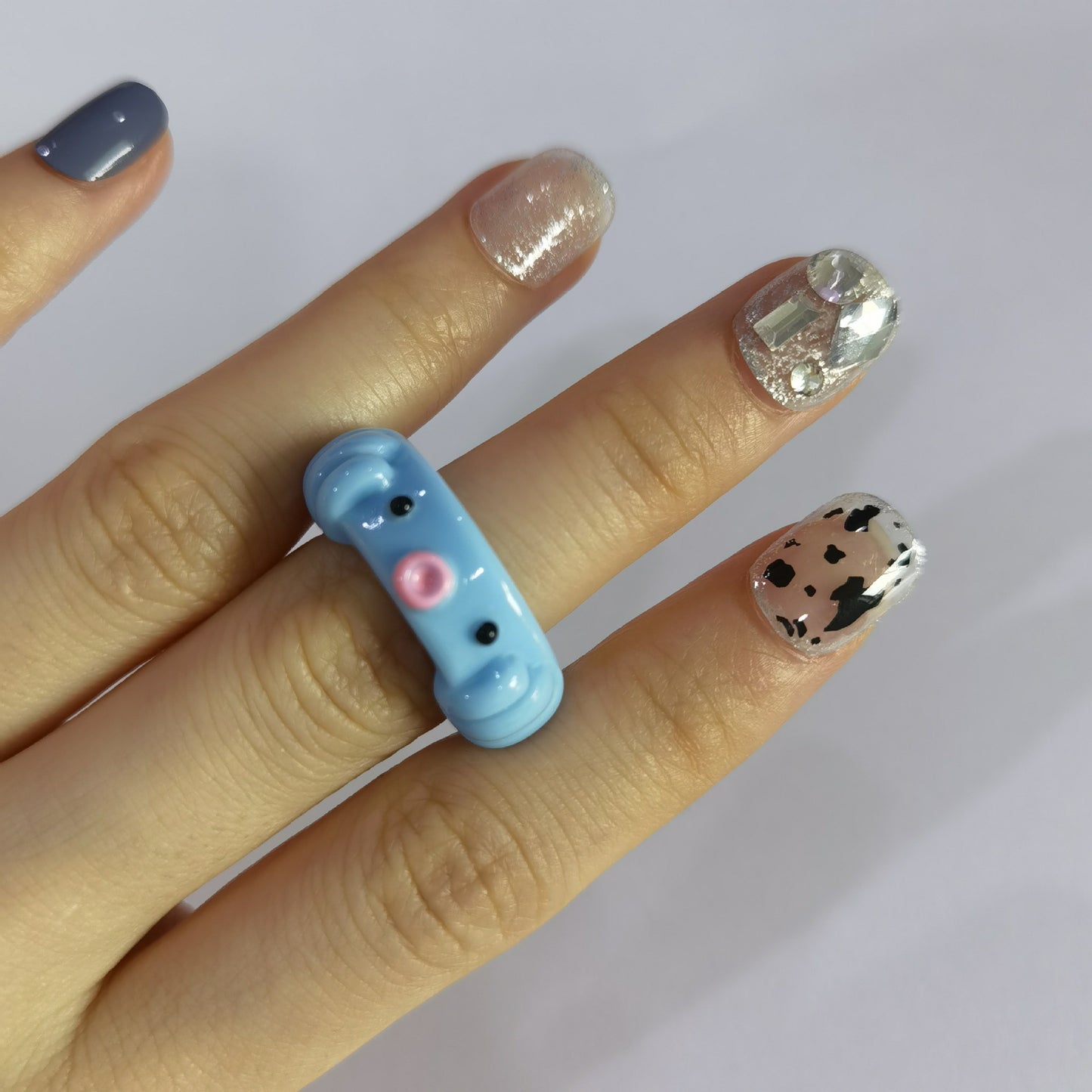 Anillo de rana de resina estilo vintage dulce y fresco para mujer