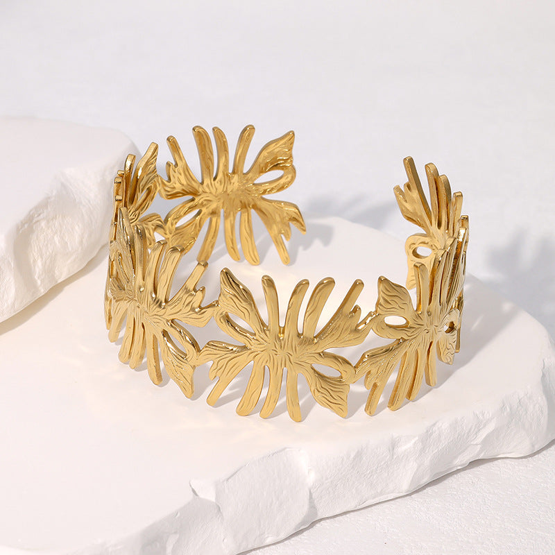 Elegante bracciale vintage da donna in acciaio inossidabile placcato, a foglia irregolare