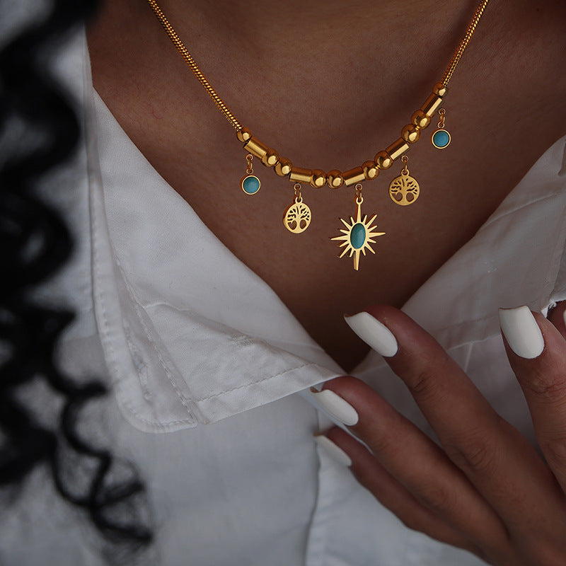 Vintage Casual Star Floral Inlay Turquoise Rhinestone Titanium Steel Necklace for Women