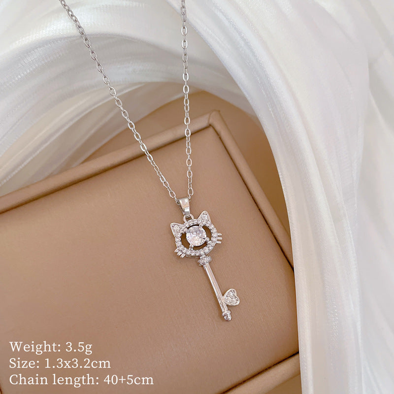 Geometric Minimalist Titanium Steel Lip Chain Necklace with Copper Pendant and Rhinestone Inlay