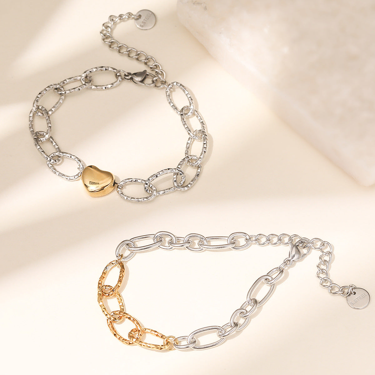 Minimalist 18K Gold Plated Stainless Steel Heart Geometric Bracelet for Women