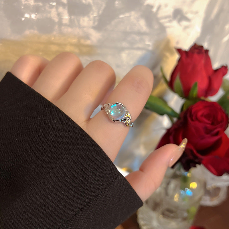 Anello Aperto Regolabile con Accento di Cristallo di Pietra di Luna in Acciaio al Titanio Placcato per Donna