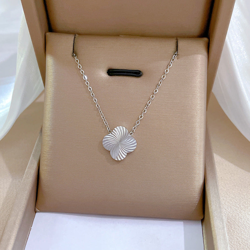 Punk Minimalist Stainless Steel Letter Geometric Necklace for Women, Distressed Finish, Irregular Chain Style, Unisex Fashion Jewelry