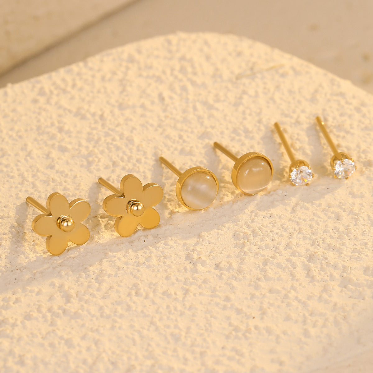 Fashionable Office-Style Flower-Shaped Zircon and Cat's Eye Stone Stud Earrings in Titanium Steel with Plated Finish