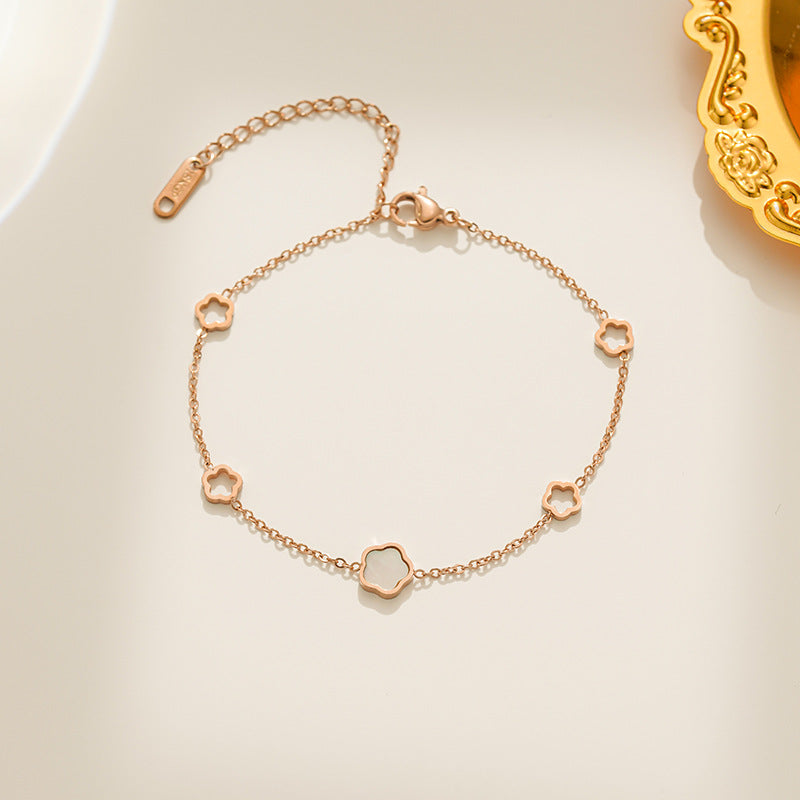 Light Luxury Rhombus-Shaped Titanium Steel Bracelet for Women with Vacuum Plating Finish