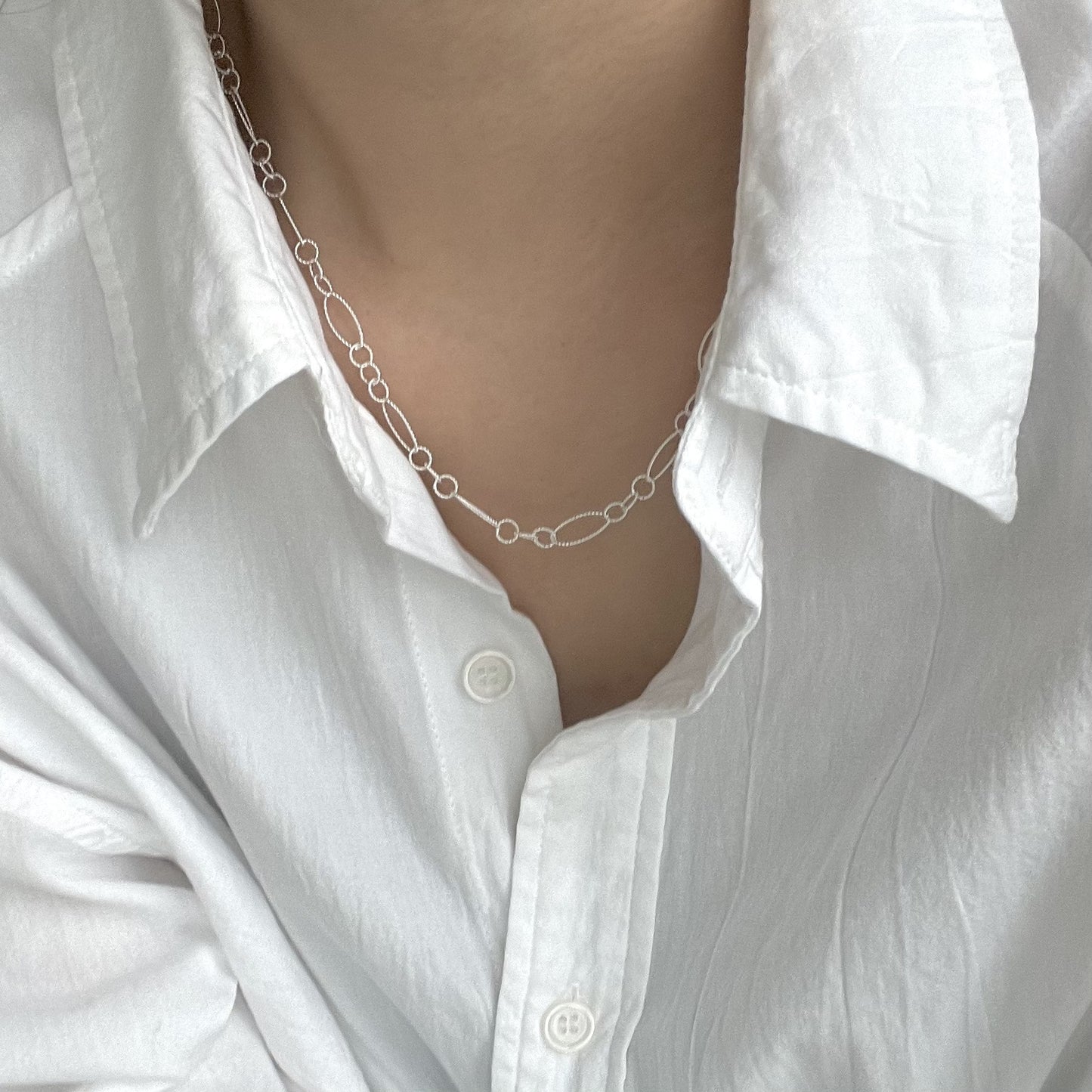 Minimalist Sweet 925 Sterling Silver Geometric Polished Necklace with Floral Motif Snake Chain