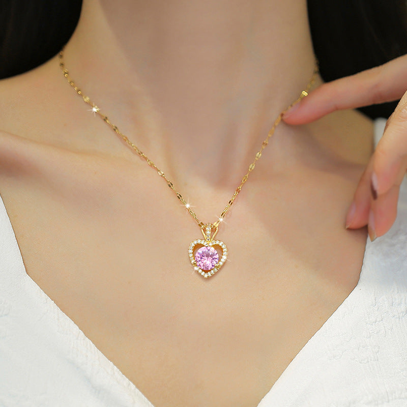 Collar con colgante de lujo de acero de titanio en forma de corazón para mujer con incrustaciones de diamantes de imitación, diseño geométrico, delicada cadena de clavícula