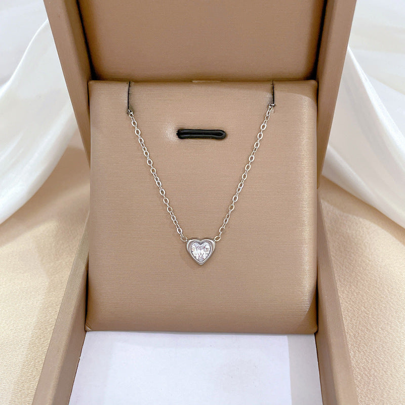Collana Punk Minimalista Dolce Cuore Geometrico in Acciaio Inossidabile con Catena Irregolare