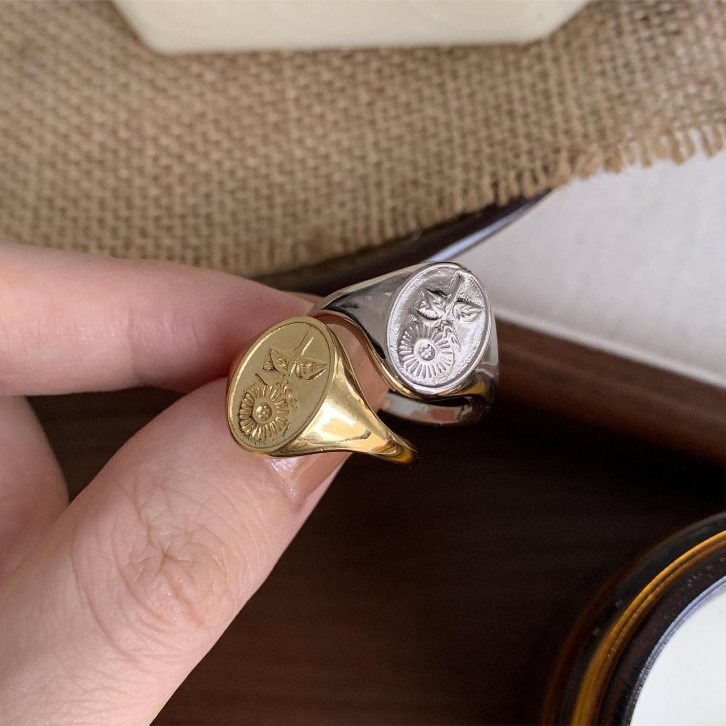 Anello da donna in argento sterling 925, con cuore e girasole, stile minimalista