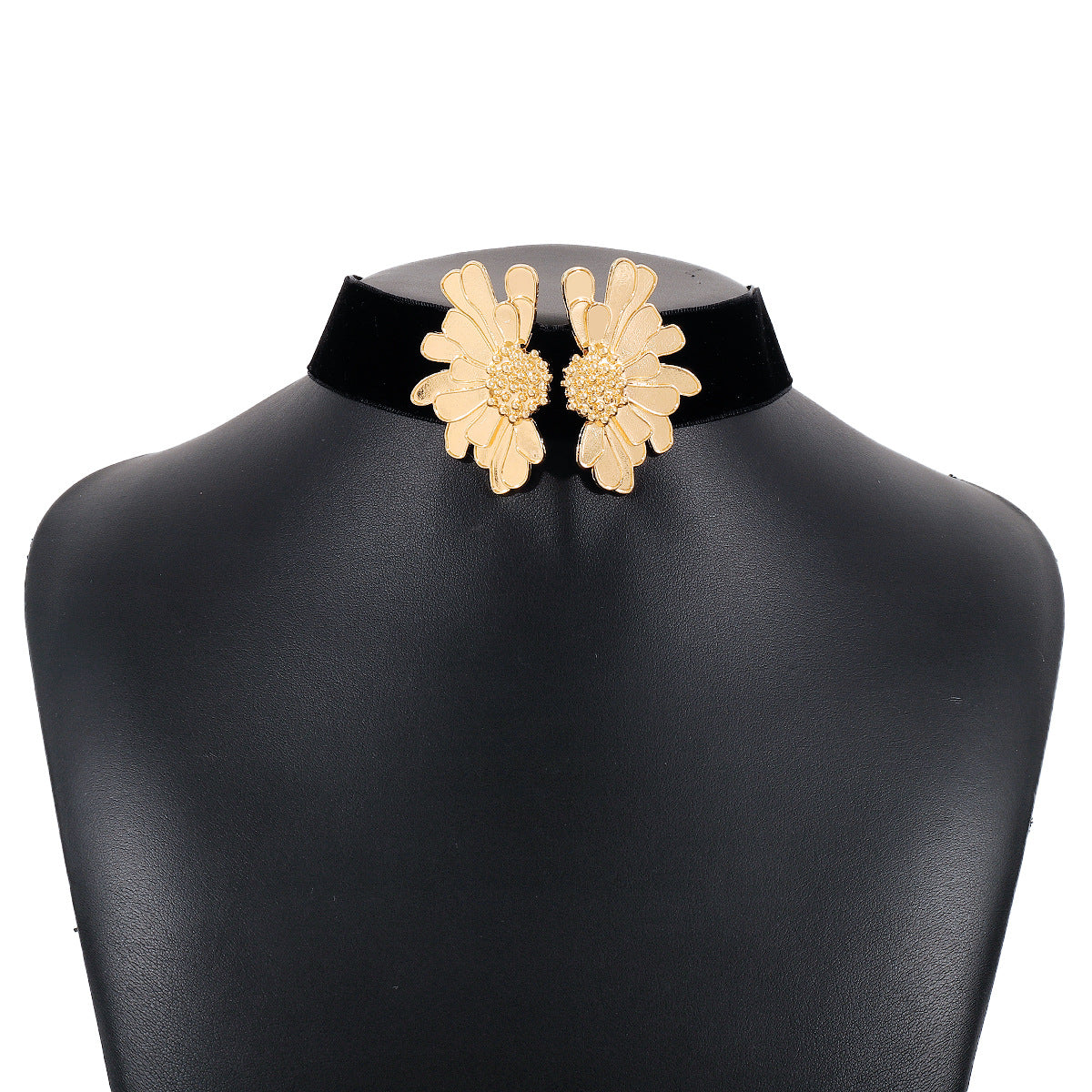 Collana pendente floreale da donna dolce e grintosa con finitura in smalto su base in lega con design geometrico a catena per clavicola