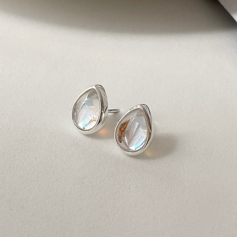 Orecchini da donna minimalisti a goccia in argento sterling 925 con intarsio in strass AB