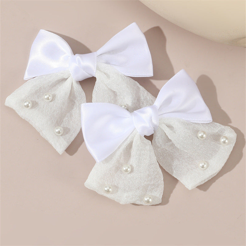Bonito Pasador de Pelo Infantil con Diseño de Lazo Blanco Hecho de Tela con Cinta de Tul y Adornos de Diamantes de Imitación