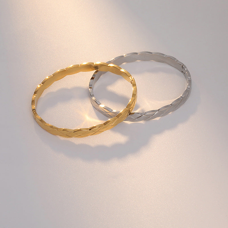 Minimalist French Chic Geometric Grid Pattern Titanium Steel Bracelet with Gold and Silver Plating