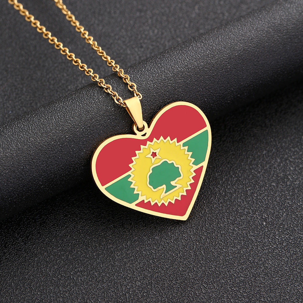 Collana Pendente Cuore in Smalto Stile Etnico in Acciaio Inossidabile con Ciondolo in Acciaio al Titanio su Catena O