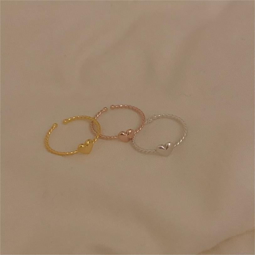 Minimalist Heart-Shaped S925 Sterling Silver Ring with Silver Inlay for Women