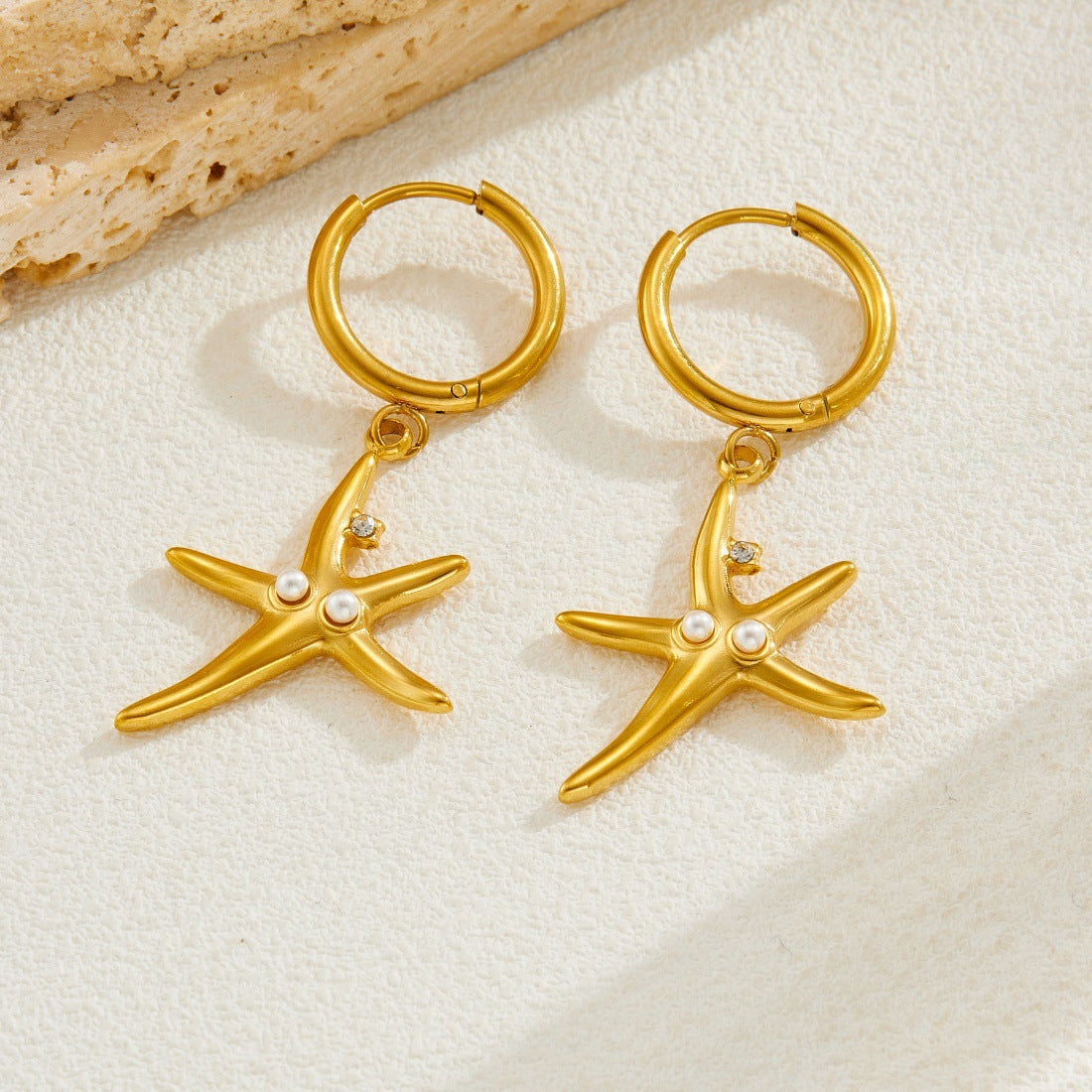 Vintage Sweet Gold Plated Stainless Steel Starfish Pendant Necklace Set with Rhinestone and Pearl