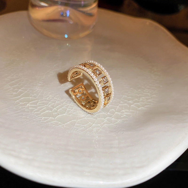 Anello regolabile da donna in zirconi quadrati con geometria in stile vintage, in rame con estetica retrò artistica