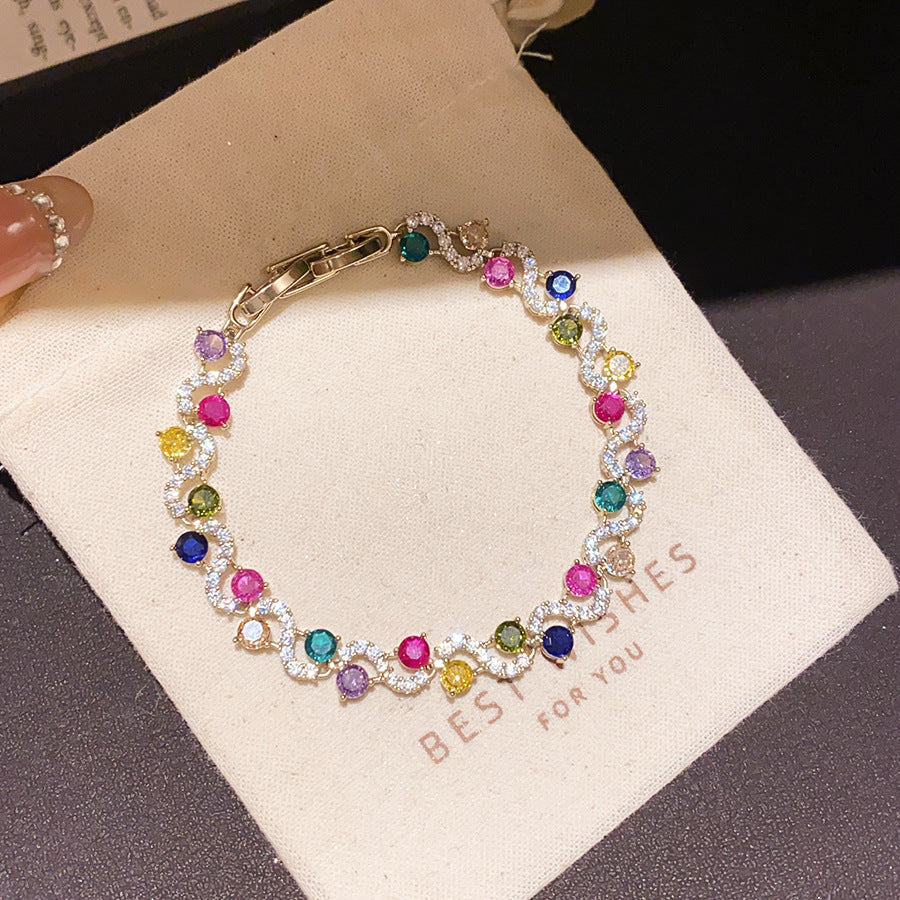 Luxury Elegant Oval Geometric Cubic Zirconia Inlaid Brass Bracelet for Women
