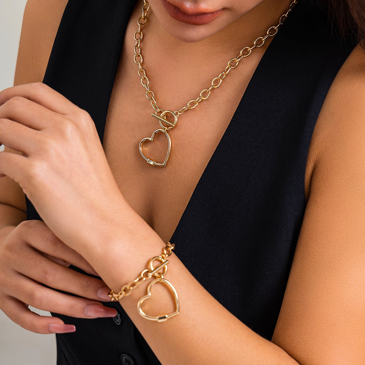 Minimalist Heart and Star Alloy Plated Necklace with Cable Chain for Women