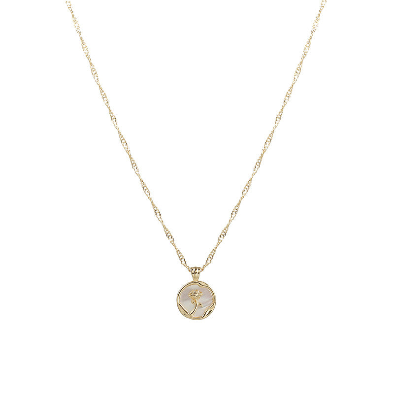 Elegant Floral Abalone-Inspired Pendant Necklace for Women in Alloy with Plated Finish, Delicate Clavicle Chain for Everyday Wear