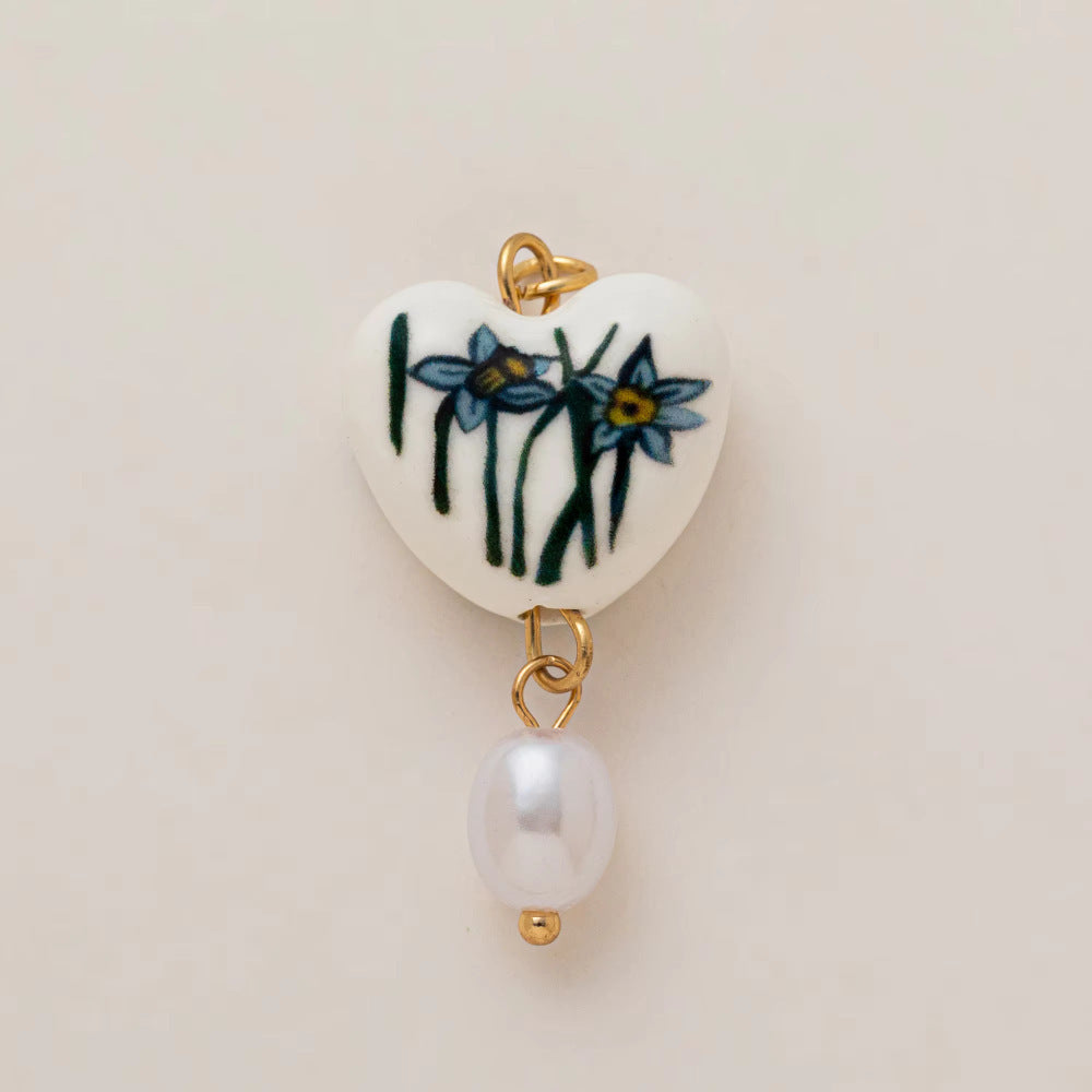 Vintage Minimalist Heart Shape Brass Pendant with Pearl and Rhinestone Inlay 18K Gold Plated Charm Bar
