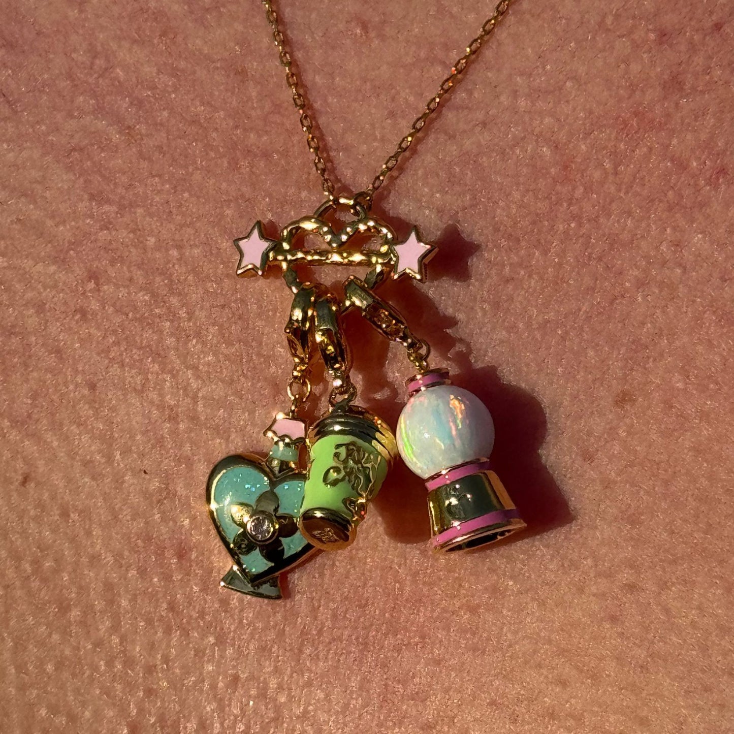 Catenina in Acciaio Inossidabile con Ciondolo a Cuore Cartone Animato Colorato, Placcata Oro 18K PVD