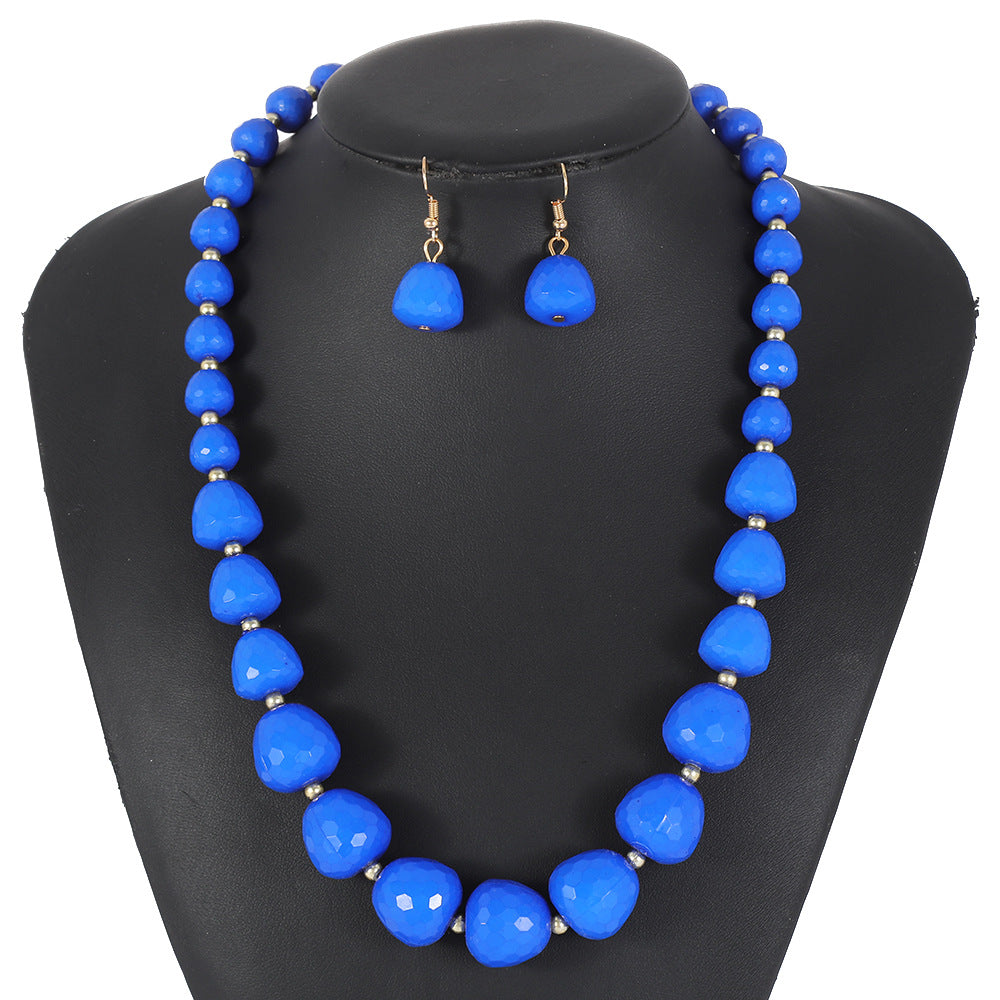 Retro Artistic Resin Necklace Set with Heart Teardrop and Bell Charms on O-Chain for Women