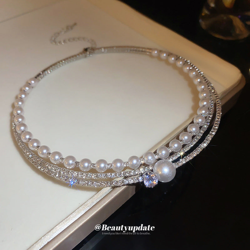 Elegante collar Gargantilla Multicapa con Perlas Geométricas Redondas para Mujer