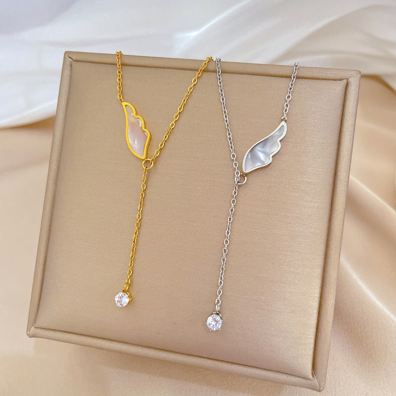 Collar Minimalista de Acero de Titanio con Colgante de Alas de Ángel para Mujer, Diseño Geométrico, Cadena de Camafeo con Baño de Oro