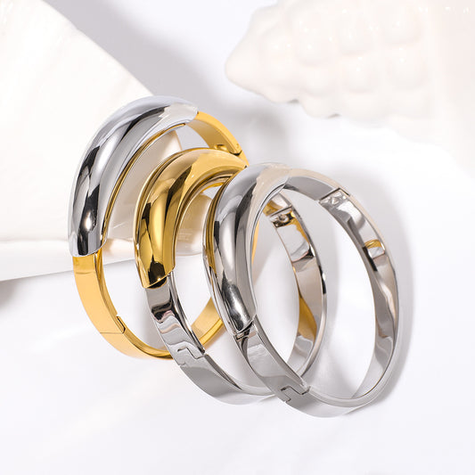 Bracciale da donna minimalista geometrico in acciaio al titanio placcato oro 18K