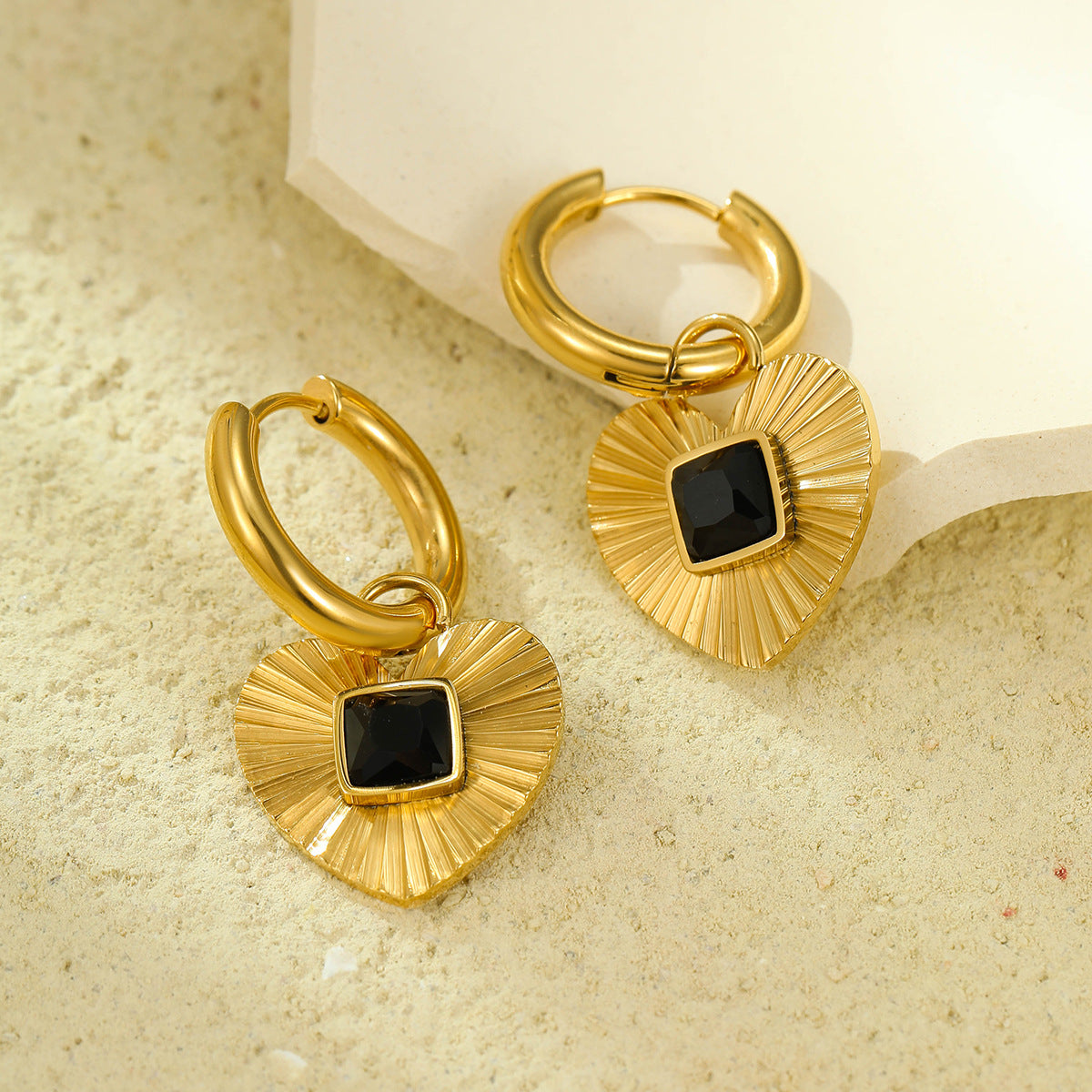 Minimalist Heart-Shaped Stainless Steel Hoop Earrings with Zirconia Inlay for Women