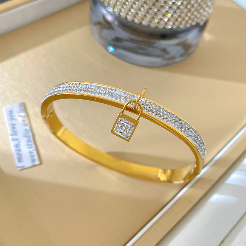 Luxury Elegant Geometric Lock Rhinestone Plated Titanium Steel Bracelet