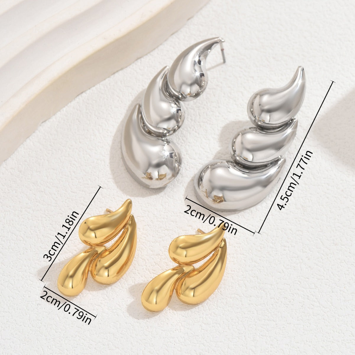 Pendientes de Tuerca Geométricos Minimalistas de Moda con Espiga de Trigo de Aleación de Zinc Chapados en Oro de 18K para Mujer