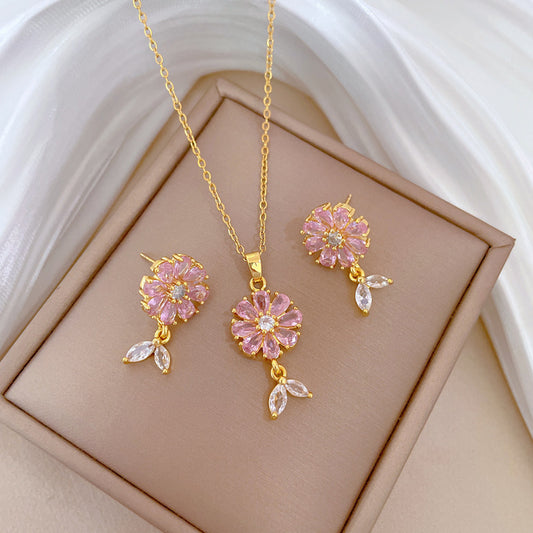 Luxury Titanium Steel Flower and Leaf Pendant Necklace Set with Rhinestone Inlay for Women Geometric Design Elegant Evening Party Jewelry