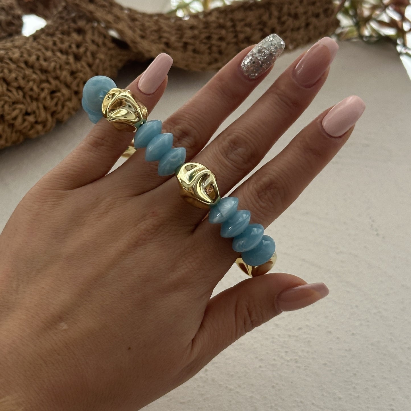 Minimalist Round Resin Plated Cuff Bracelet with Floral Pattern