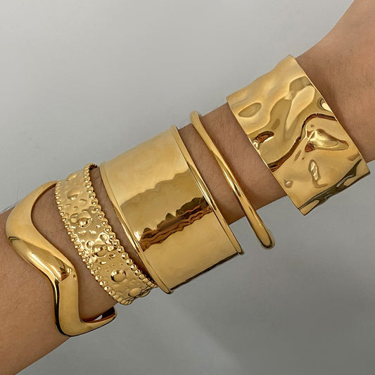 Bracciale da donna a polsino placcato oro in acciaio inossidabile geometrico minimalista
