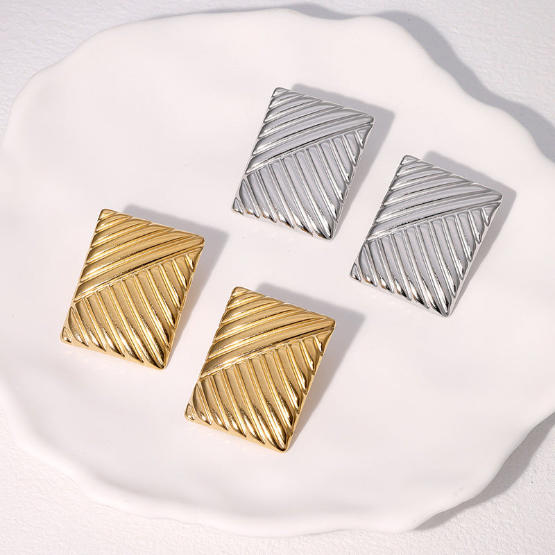 Orecchini da donna geometrici quadrati a scacchiera minimalisti in acciaio inossidabile placcato oro 18K