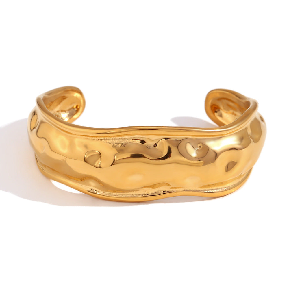 Minimalist Fashion Stainless Steel Plated 18K Gold Wave Texture Bracelet with Hammered Finish