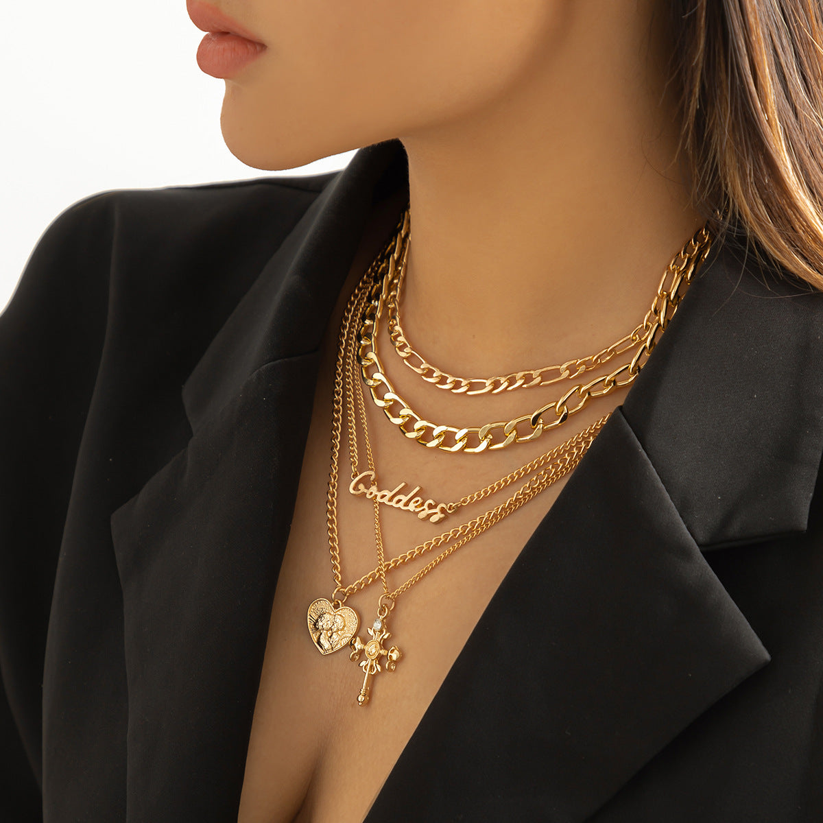Collana a Pendente con Lettera in Stile Retrò Chic, con Motivi a Croce e Cuore, in Lega con Finitura Galvanizzata, da Donna