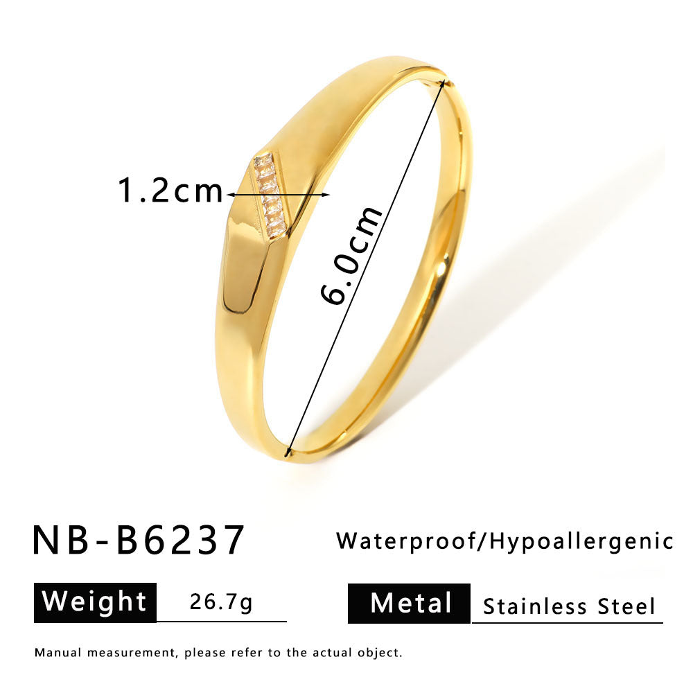 Minimalist INS Style Geometric Scale Pattern Rhinestone Inlaid White Abalone Titanium Steel Bracelet with 18K Gold Plating