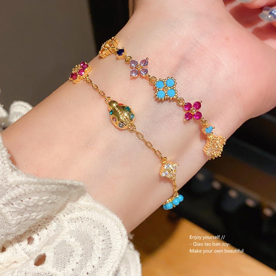 Sweet Minimalist 18K Gold Plated Brass Floral Cubic Zirconia Bracelet for Women