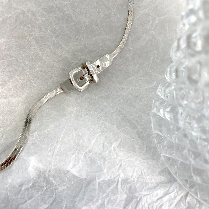 Collana girocollo da donna a catena serpente, minimalista, geometrica, dolce e fresca, in acciaio al titanio