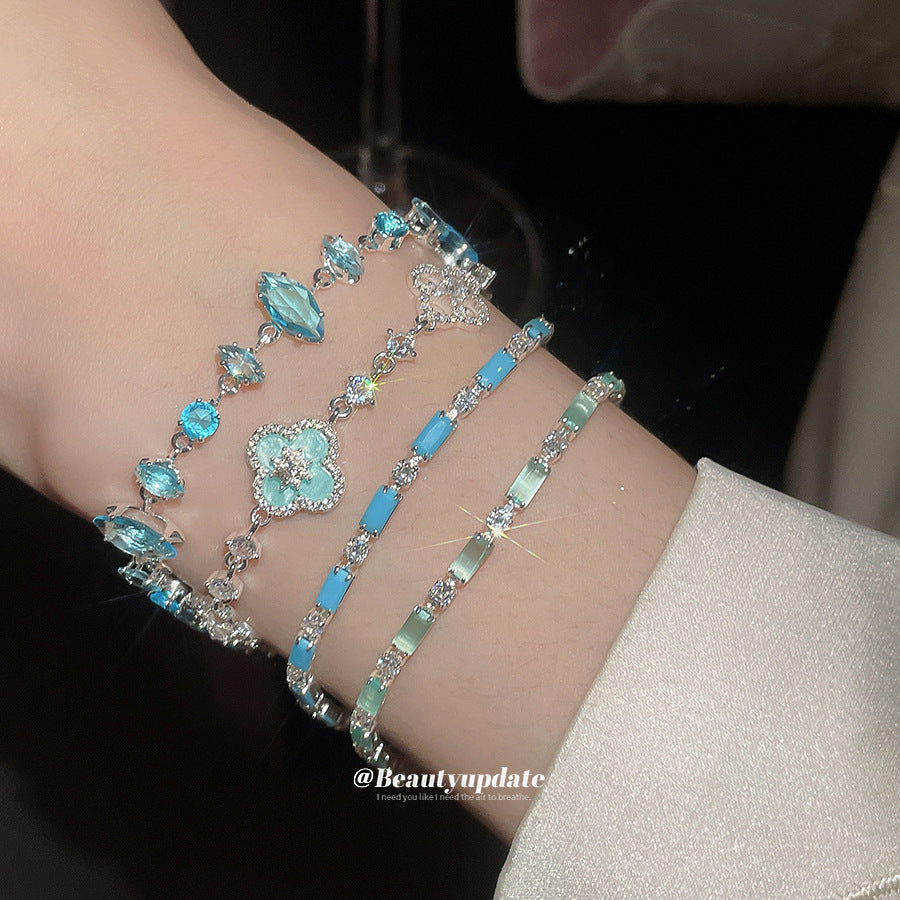 Sweet Minimalist Geometric Floral Brass Bracelet with Cubic Zirconia Inlay for Women