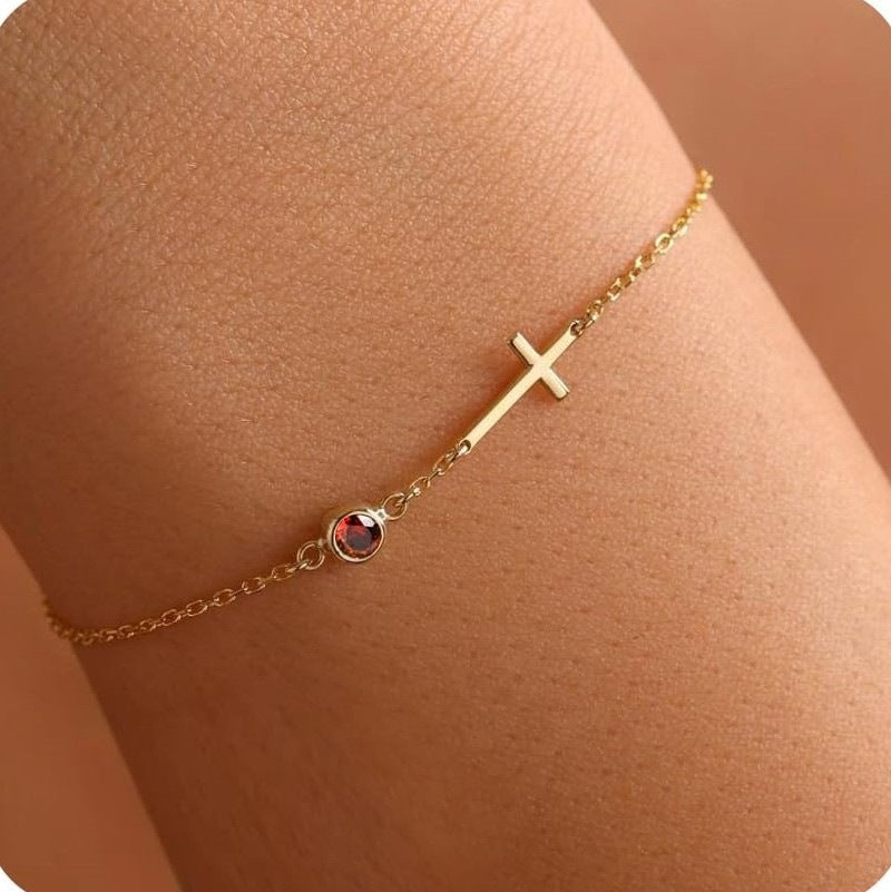 Elegant 18K Gold Plated Stainless Steel Cross Geometric Bracelet for Women