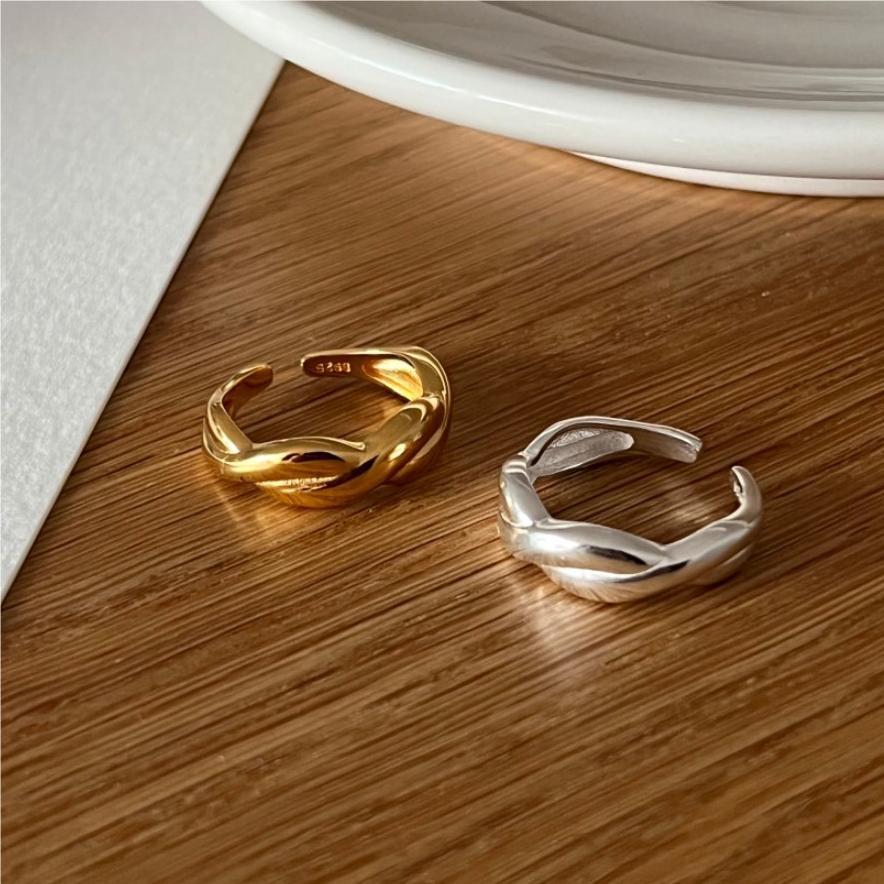 Minimalist Geometric Open Band Ring in 925 Sterling Silver for Women