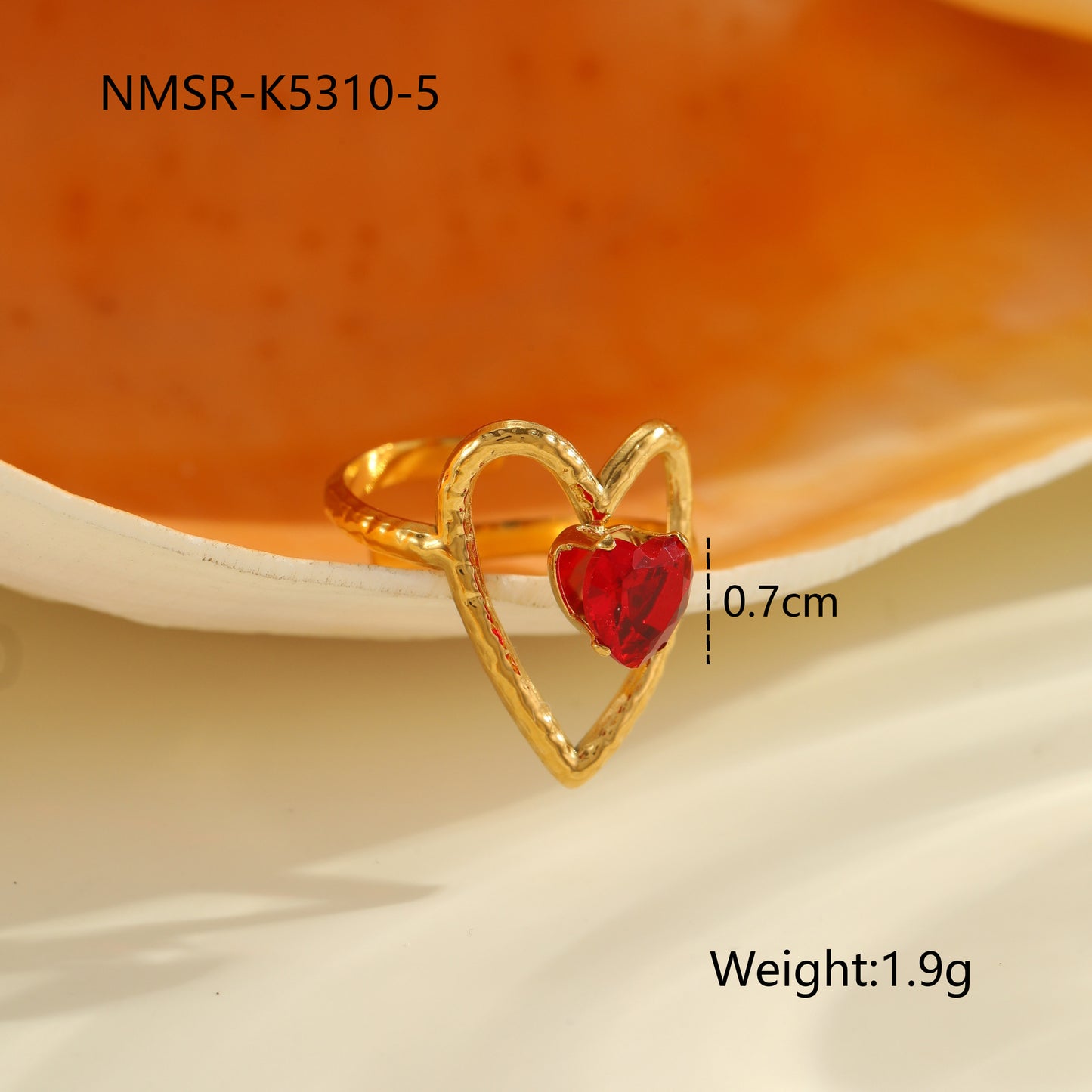 Anello da donna minimalista geometrico in acciaio al titanio con intarsio in zircone rosso regolabile a fascia aperta